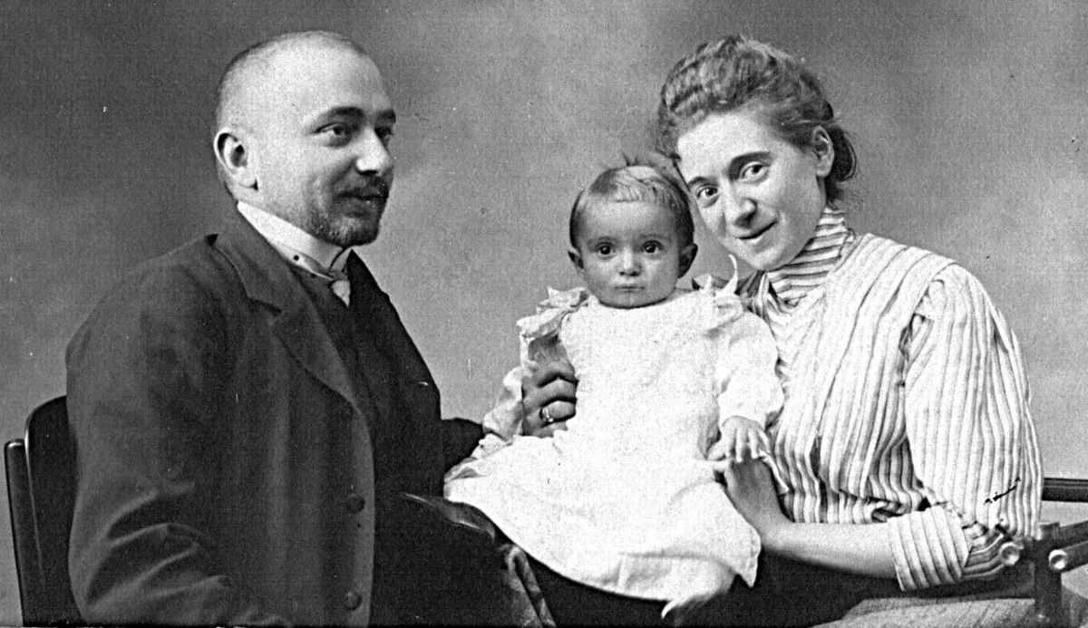 A Vidovszky család V2